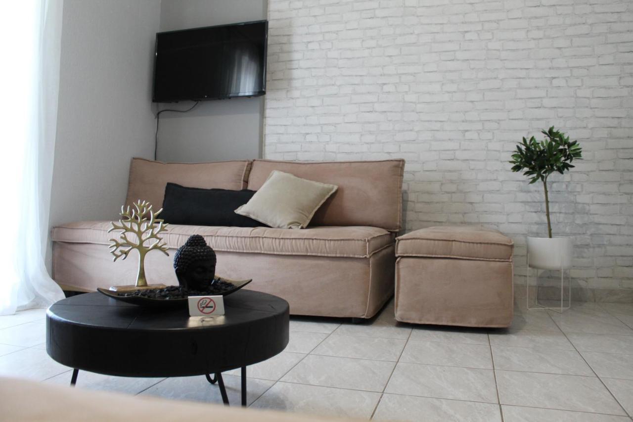 Azure Bliss Suites 尼基季 外观 照片