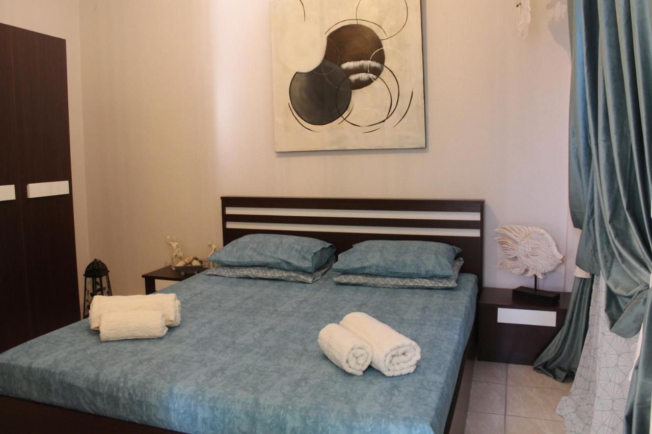 Azure Bliss Suites 尼基季 外观 照片