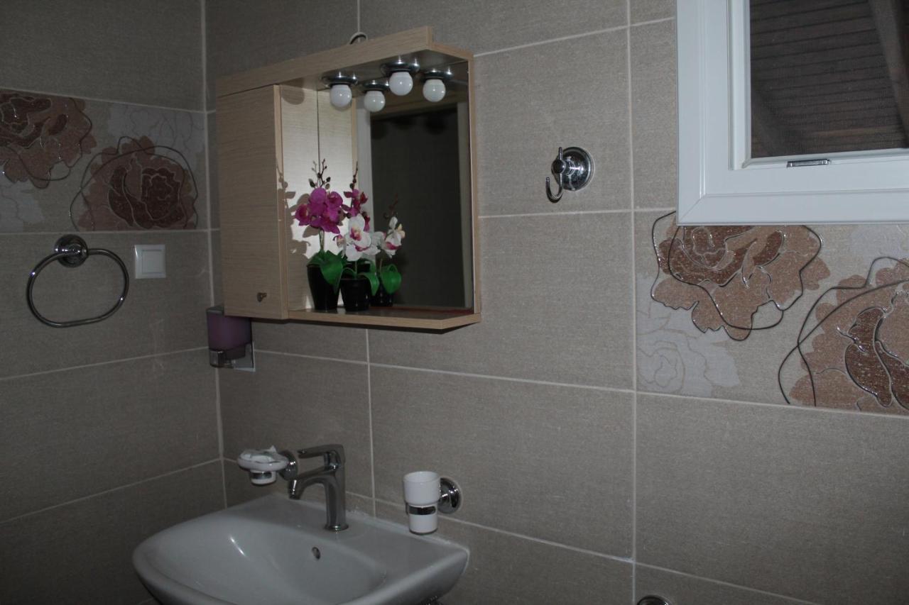 Azure Bliss Suites 尼基季 外观 照片