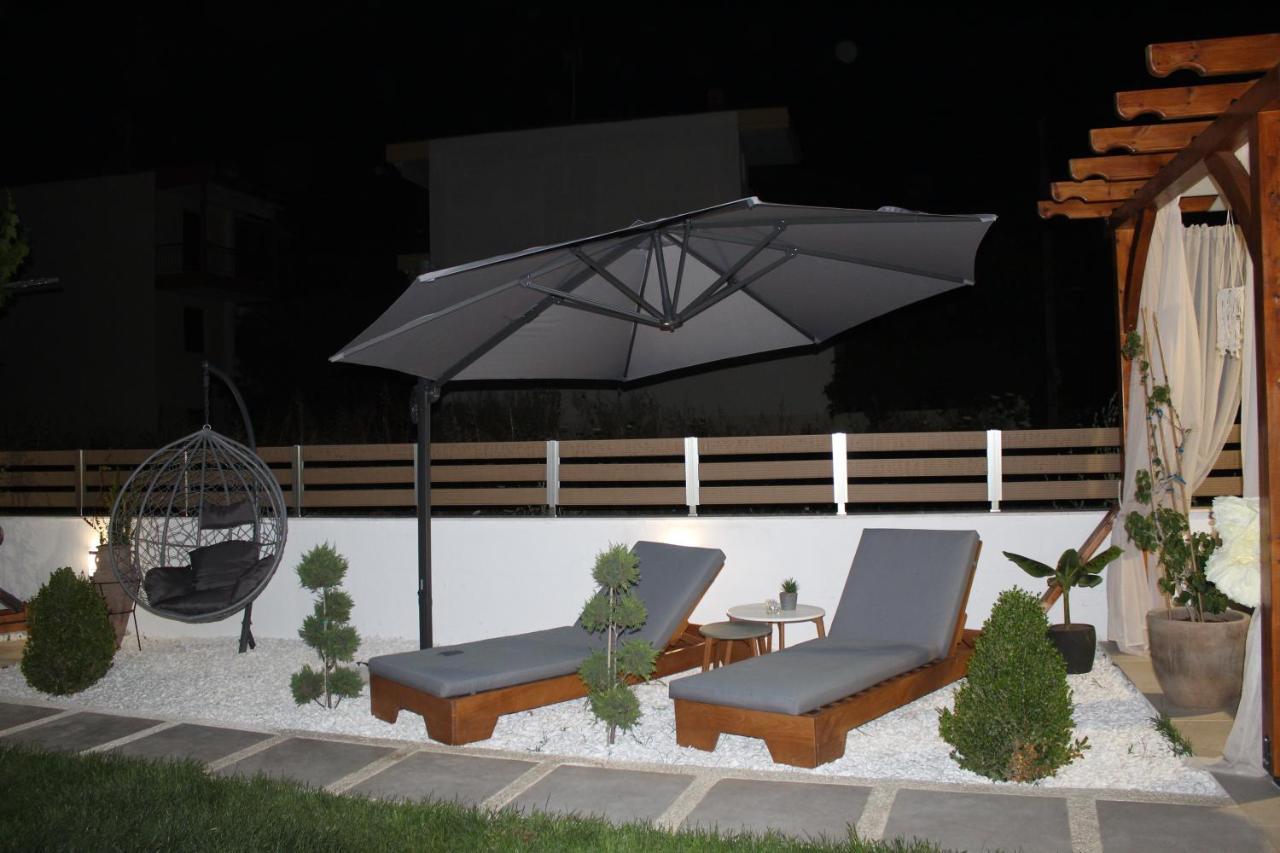 Azure Bliss Suites 尼基季 外观 照片