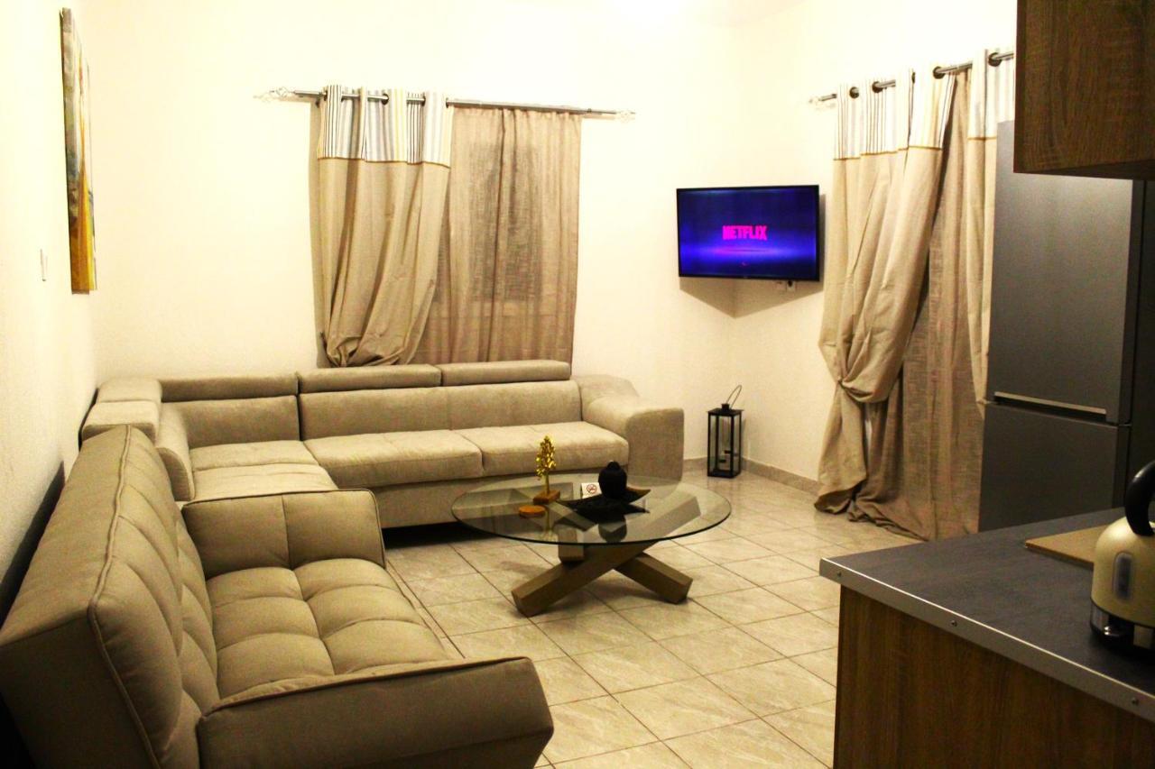 Azure Bliss Suites 尼基季 外观 照片