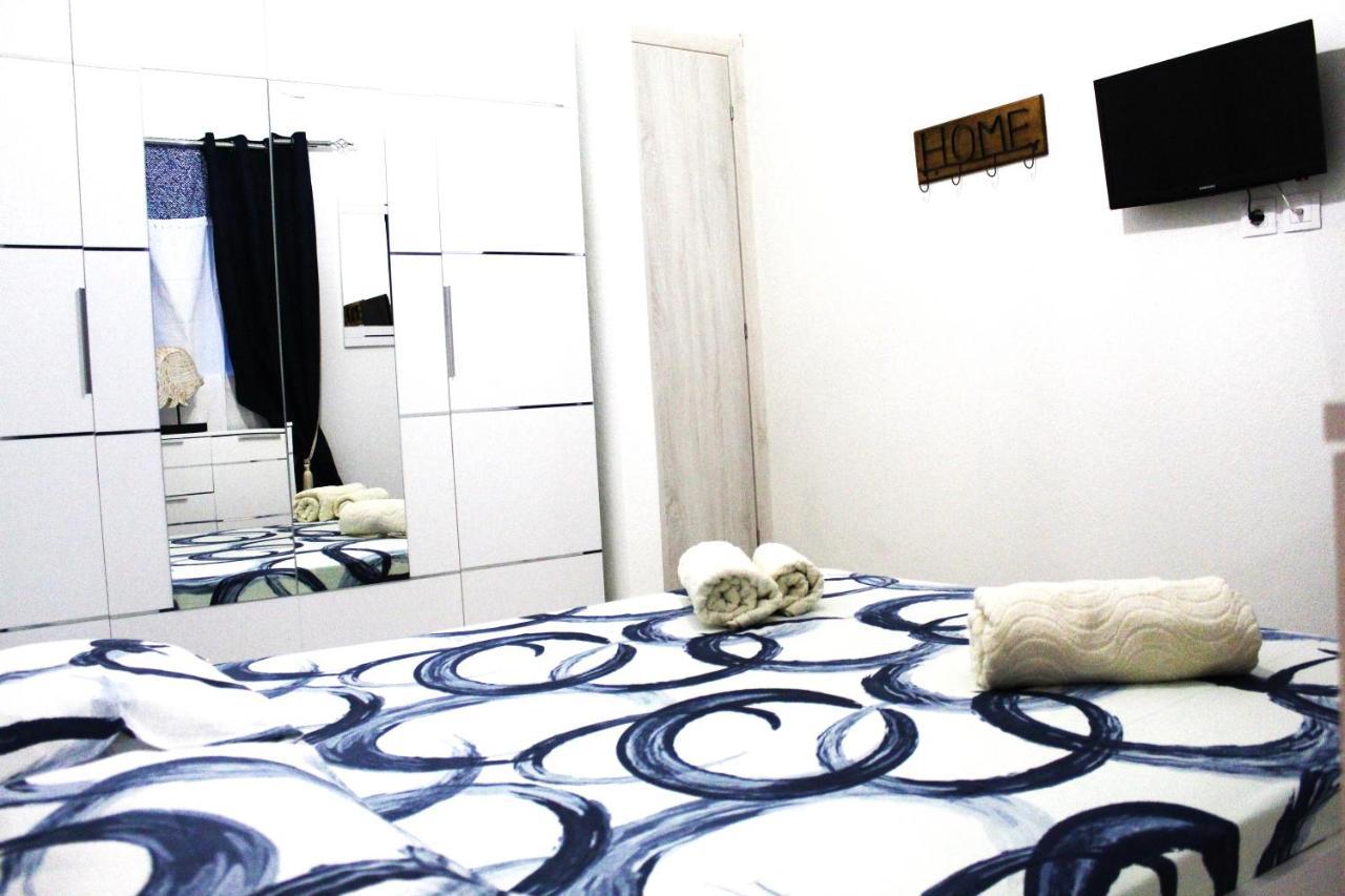 Azure Bliss Suites 尼基季 外观 照片
