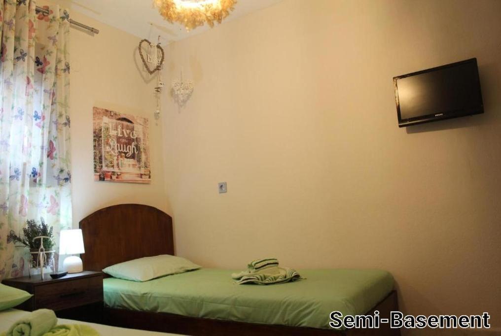 Azure Bliss Suites 尼基季 外观 照片